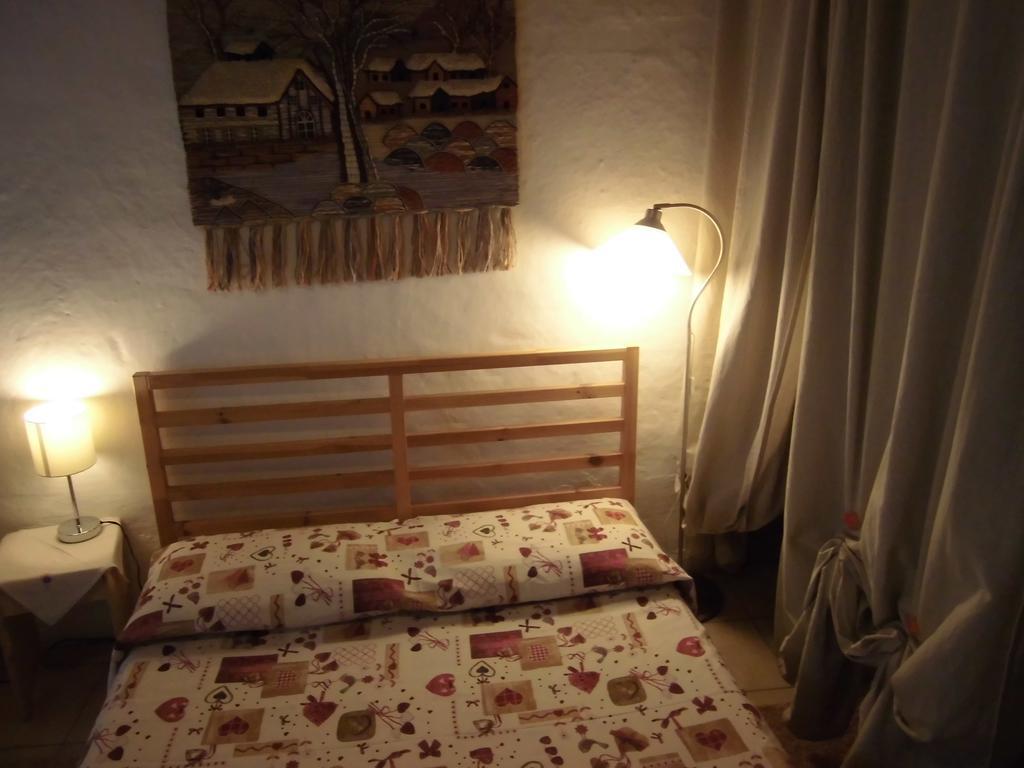 La Casa Antica Bed & Breakfast Pont-Saint-Martin Eksteriør bilde